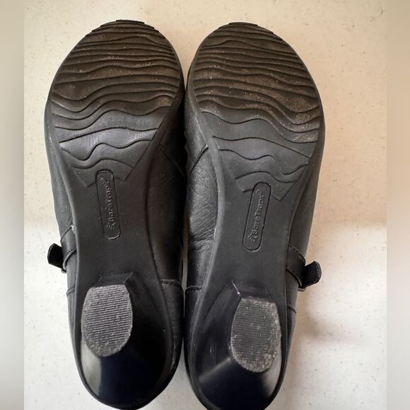 Bare Traps temper leather ankle boots heeled Comfort cushioned Women's booties - Picture 4 of 5